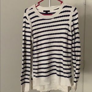 TH Sweater